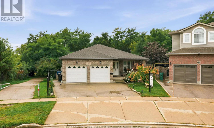 125 Langlaw Drive