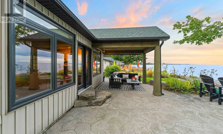 121 Cedar Crest Beach Road