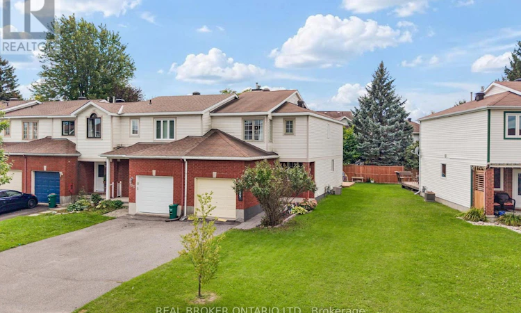 135 Daventry Crescent