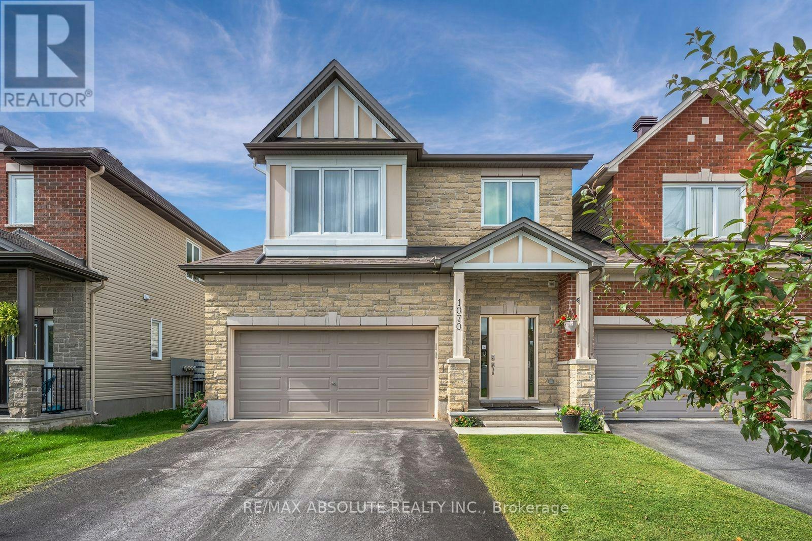 1070 Northgraves Crescent, Ottawa, ON, K2M 0C6