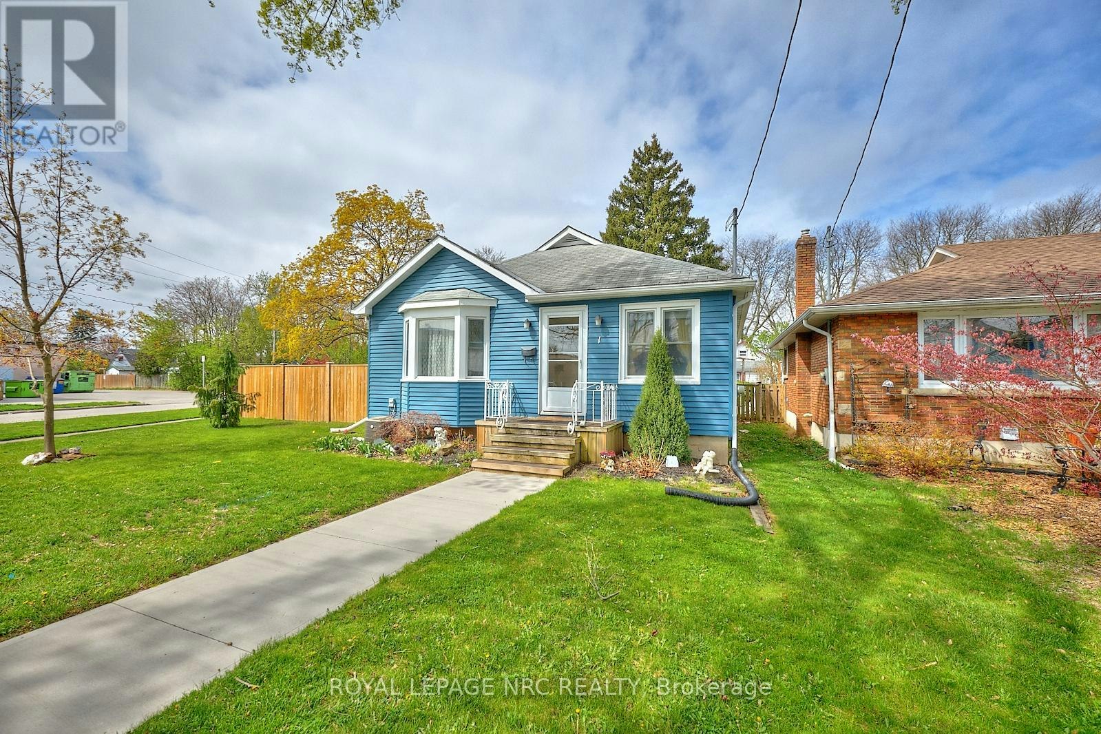 1 Thorndale Avenue, St. Catharines, ON, L2R 6A2
