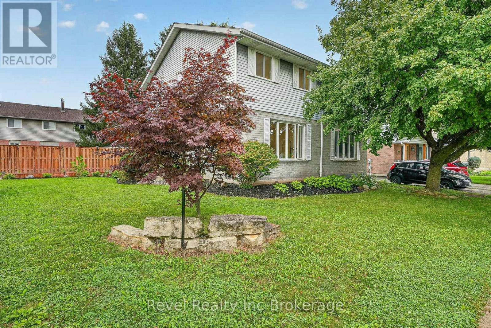 995 Cree Avenue, Woodstock, ON, N4T 1E7