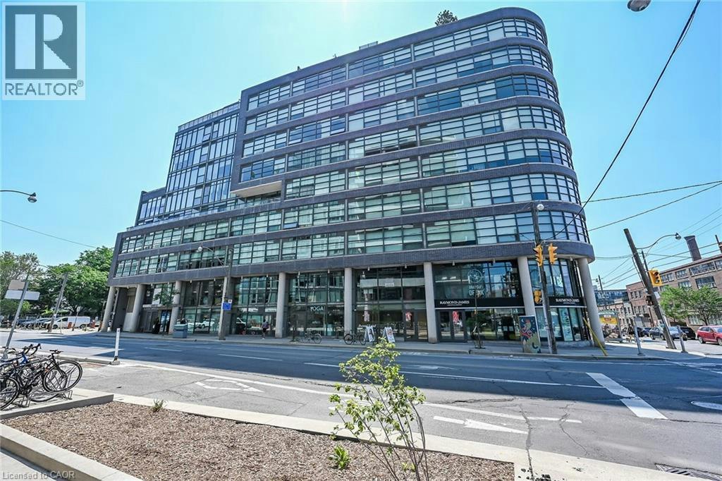 902-1201 Dundas Street E, Toronto, ON, M4M 1S2