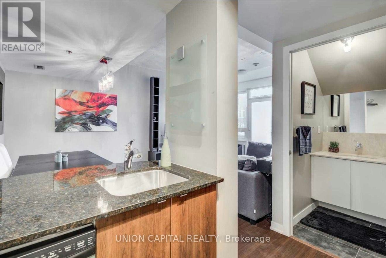 TH1-57 Liberty Street EAST, Toronto, ON, M6K 3P5 - 3