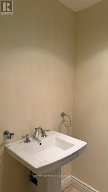 28 Pinnacle Road, Toronto, ON, M2L 2V8 - 19