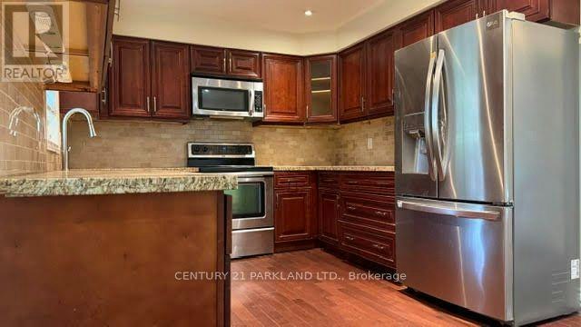 28 Pinnacle Road, Toronto, ON, M2L 2V8 - 10