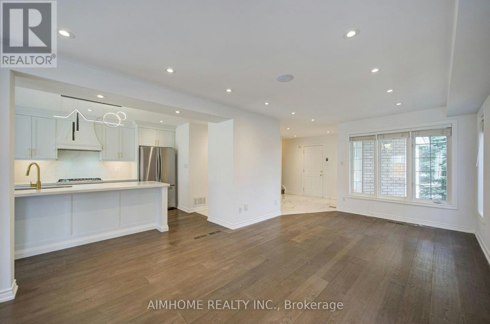 MAIN-28 Kiwi Crescent, Richmond Hill, ON, L4S 2H3 - 9