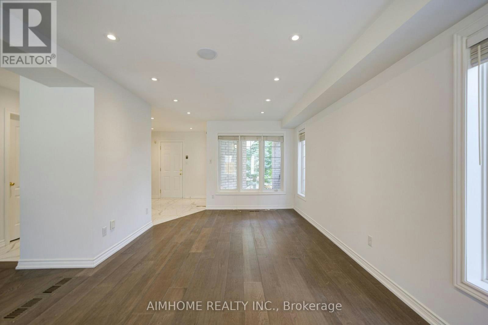 MAIN-28 Kiwi Crescent, Richmond Hill, ON, L4S 2H3 - 8