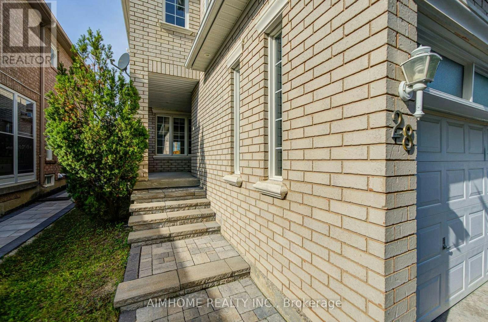 MAIN-28 Kiwi Crescent, Richmond Hill, ON, L4S 2H3 - 2