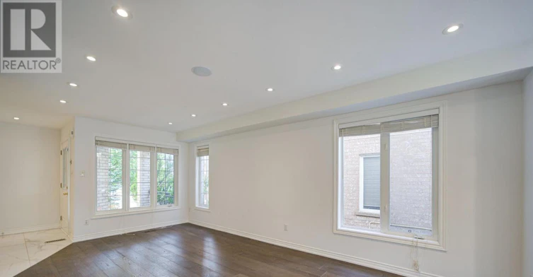 MAIN-28 Kiwi Crescent, Richmond Hill, ON, L4S 2H3 - 6
