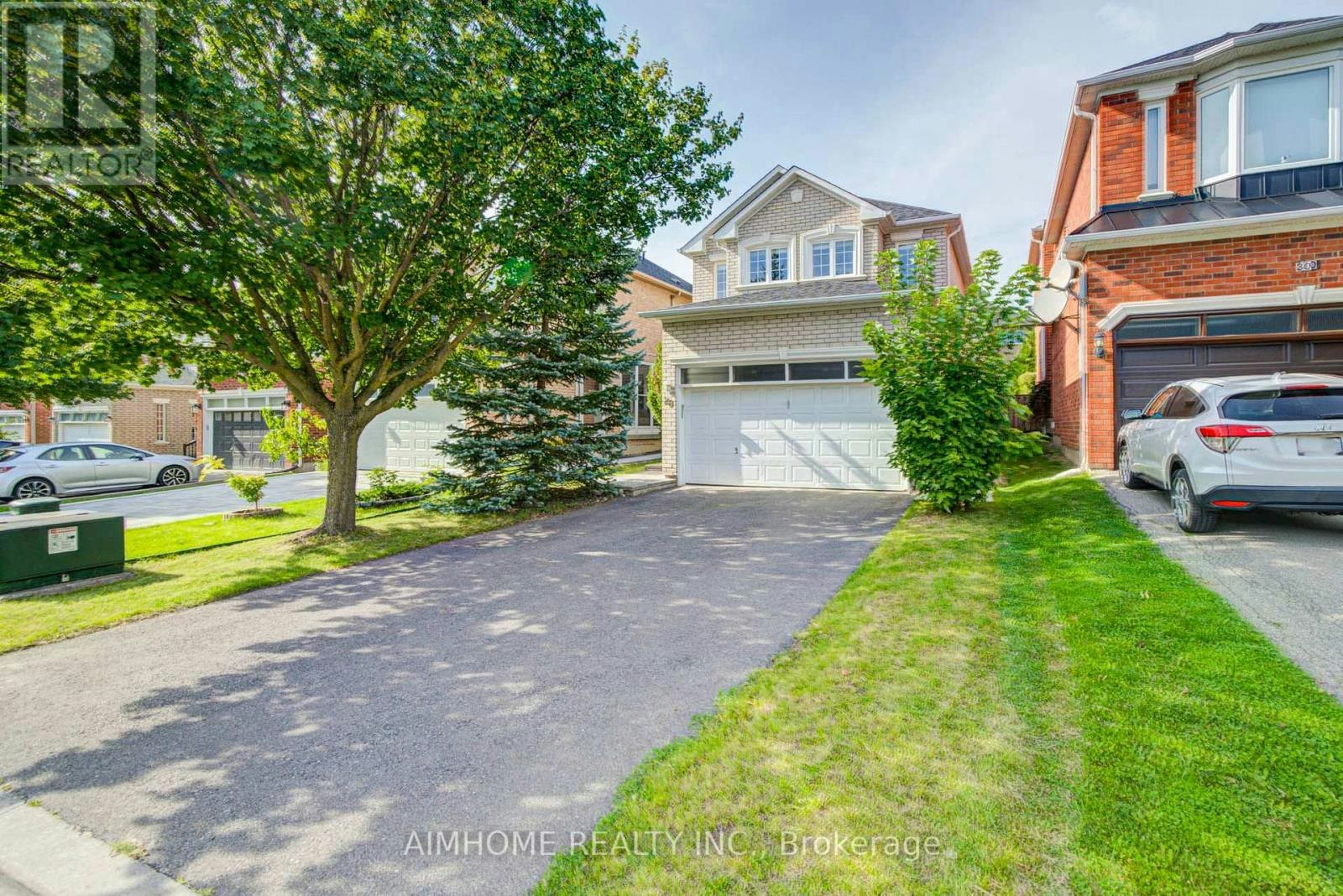 MAIN-28 Kiwi Crescent, Richmond Hill, ON, L4S 2H3
