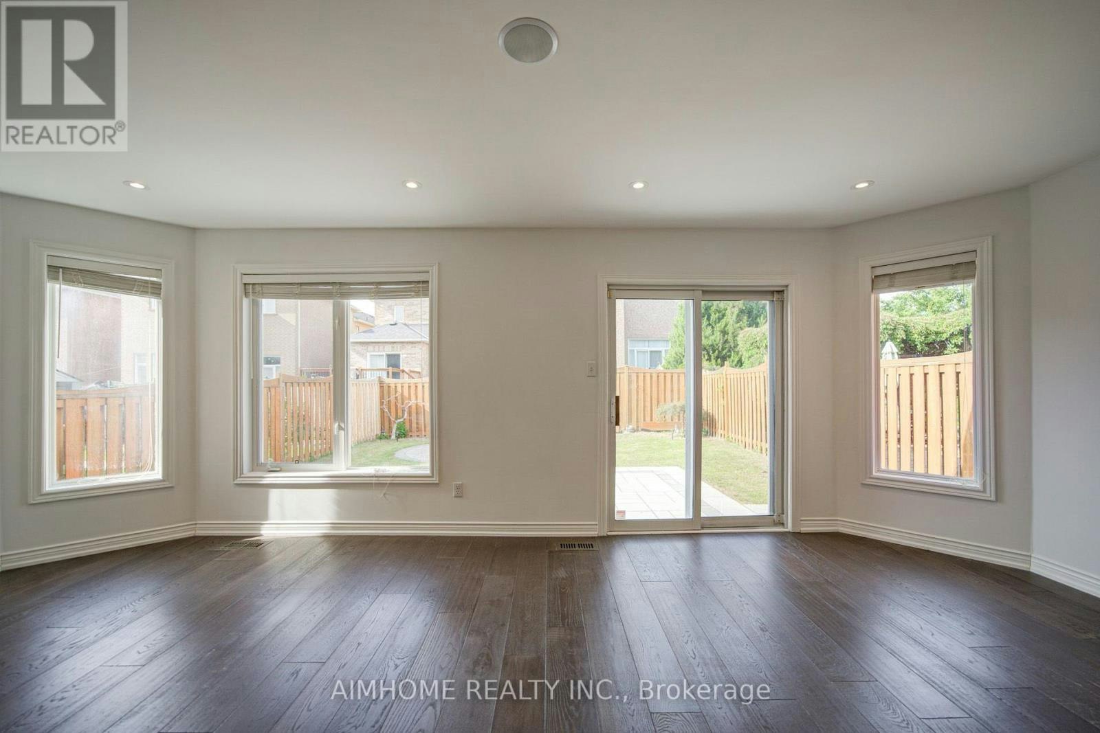 MAIN-28 Kiwi Crescent, Richmond Hill, ON, L4S 2H3 - 22