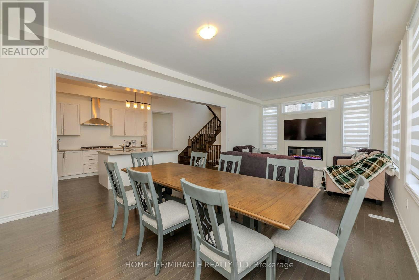 89 Halldorson Avenue, Aurora, ON, L4G 7Z4 - 15