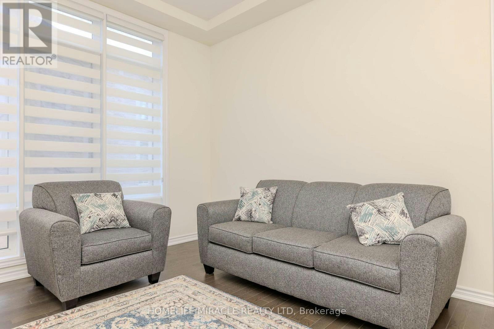 89 Halldorson Avenue, Aurora, ON, L4G 7Z4 - 10