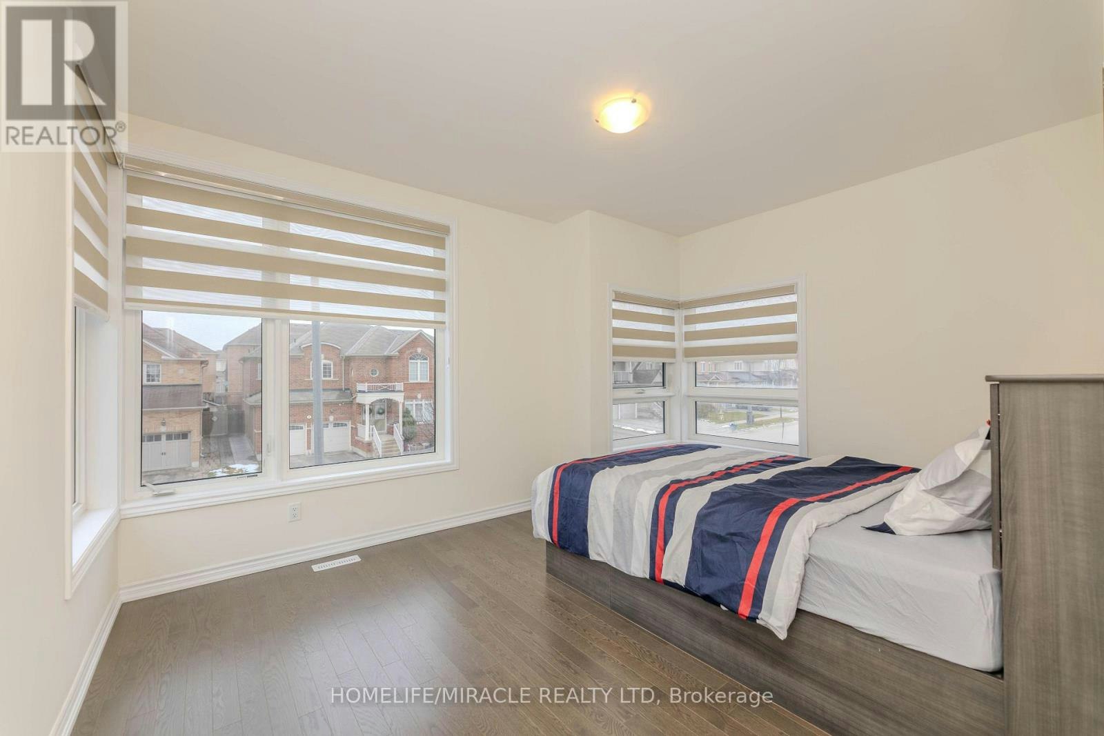 89 Halldorson Avenue, Aurora, ON, L4G 7Z4 - 31