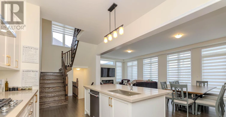 89 Halldorson Avenue, Aurora, ON, L4G 7Z4 - 11