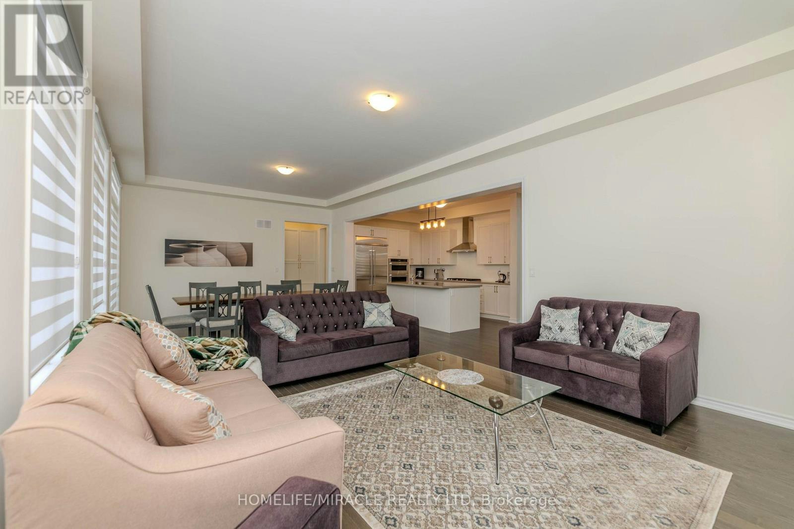 89 Halldorson Avenue, Aurora, ON, L4G 7Z4 - 5