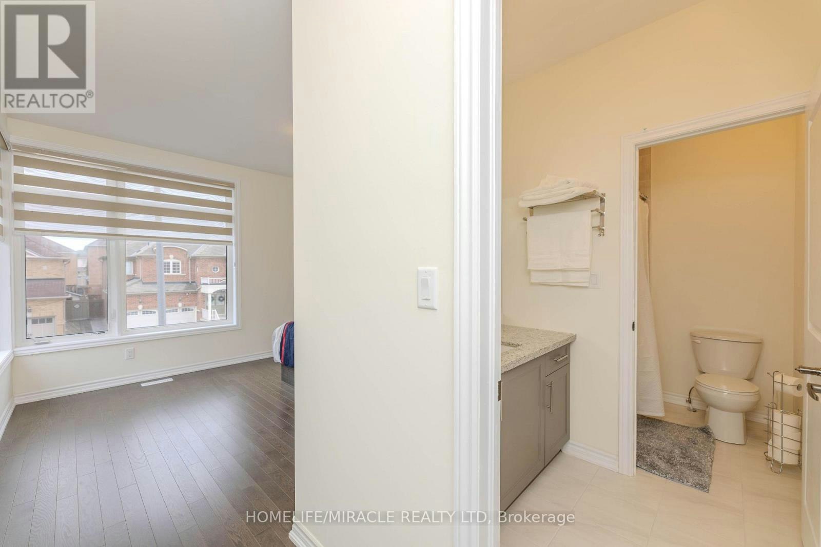 89 Halldorson Avenue, Aurora, ON, L4G 7Z4 - 30