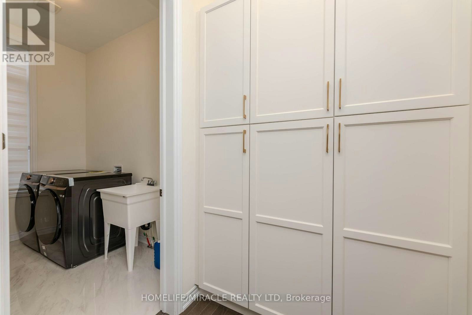 89 Halldorson Avenue, Aurora, ON, L4G 7Z4 - 17