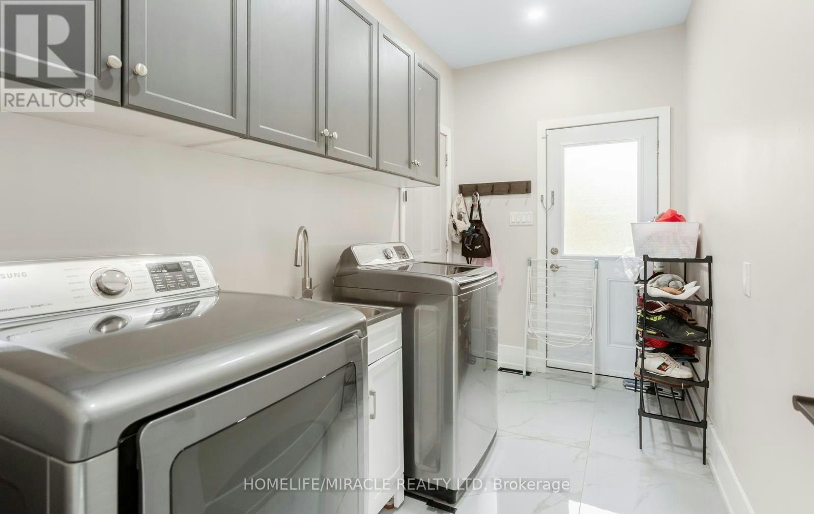 11045 Inglis Drive, Milton, ON, L0P 1B0 - 36