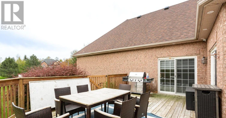 11045 Inglis Drive, Milton, ON, L0P 1B0 - 45
