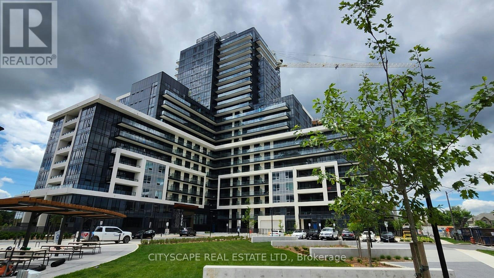 1002-3220 William Coltson Avenue, Oakville, ON, L6H 7W6
