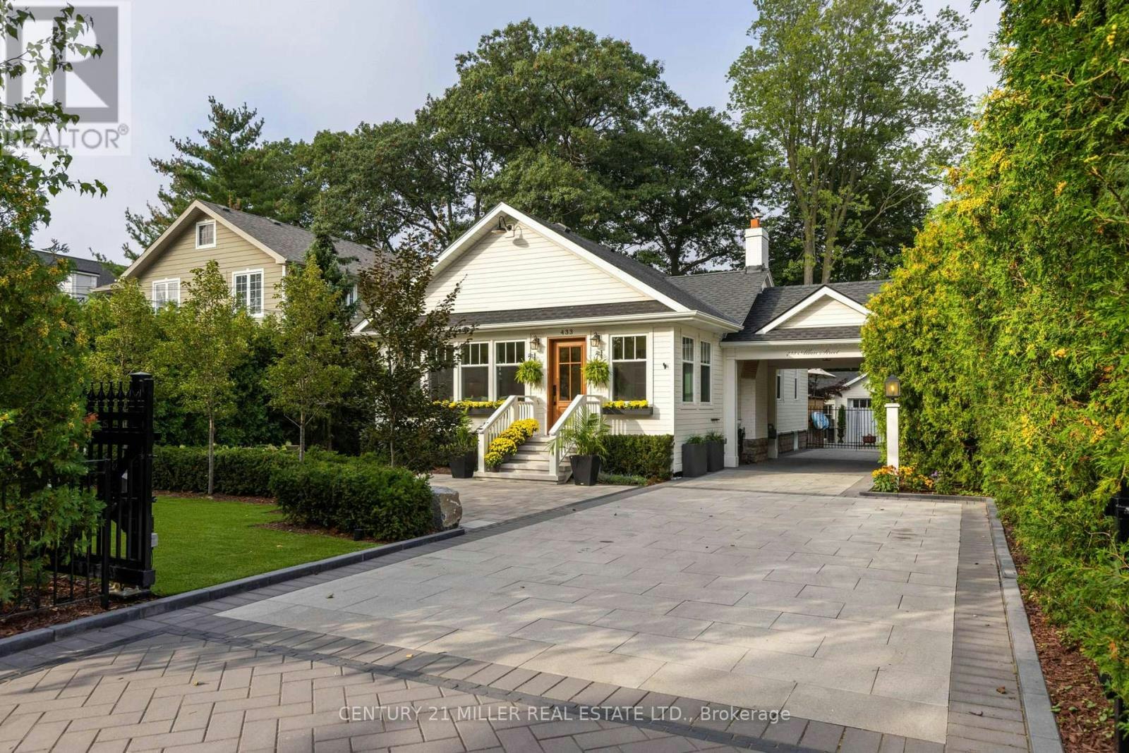 433 Allan Street, Oakville, ON, L6J 3R1