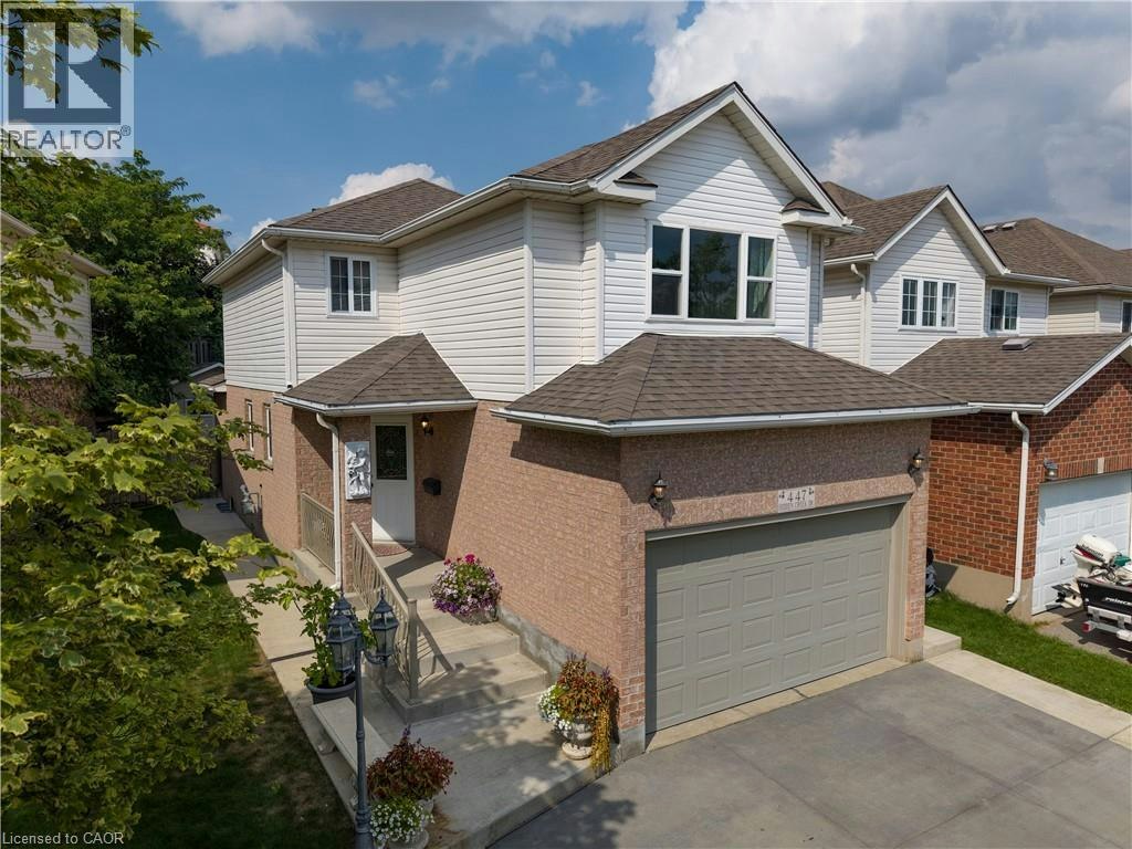 447 Hidden Creek Drive, Kitchener, ON, N2N 3N2