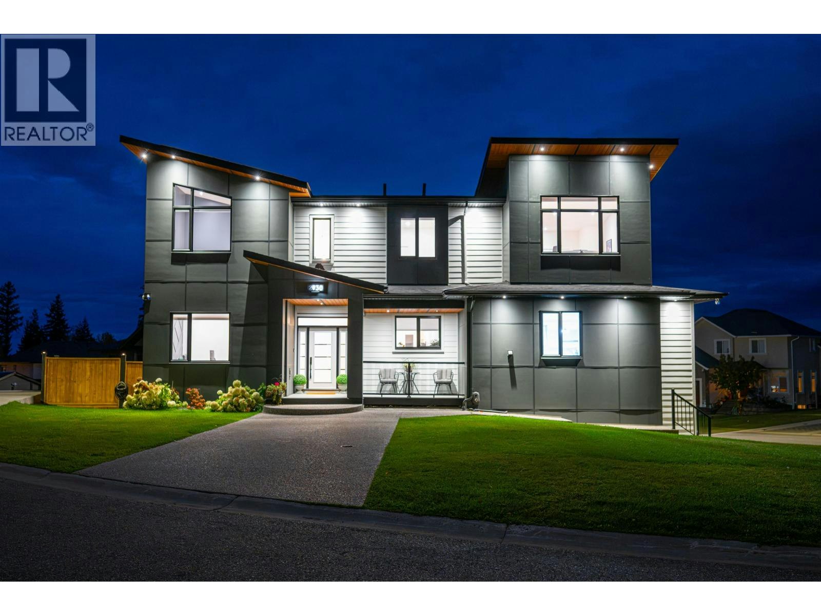 2930 Ellington Court, Prince George, BC, V2N 0G3