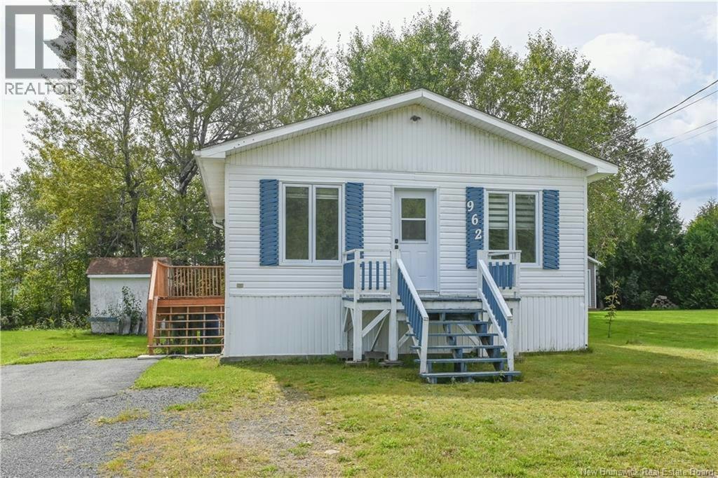 962 Faudel Street, Tracadie-Sheila, NB, E1X 1C1
