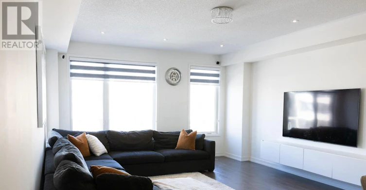 206 Huguenot Road, Oakville, ON, L6H 0L6 - 5