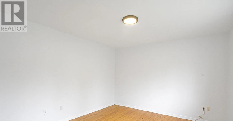 UPPER-1595 Borden Street, London, ON, N5W 2P9 - 11