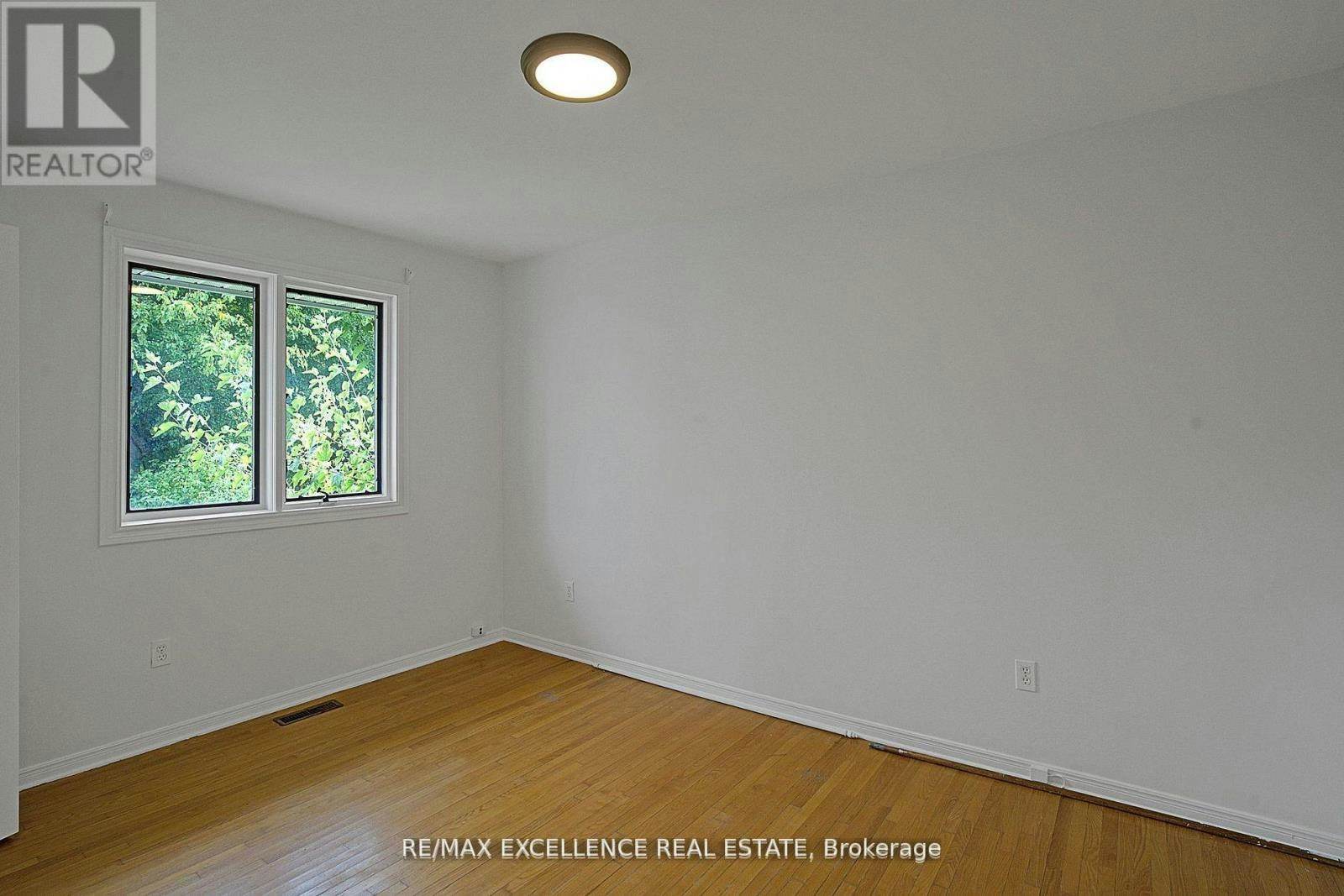 UPPER-1595 Borden Street, London, ON, N5W 2P9 - 15