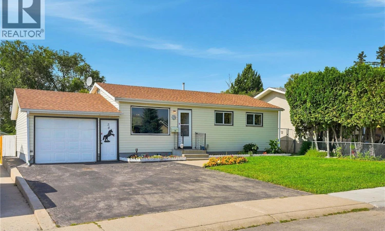 54 Klaehn Crescent