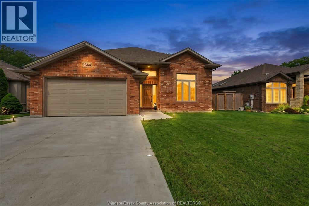 1364 Matthew Crescent, Lakeshore, ON, N0R 1A0