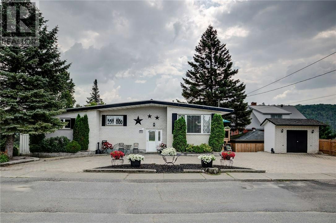 35 Cedar Street, Greater Sudbury, ON, P0M 2C0