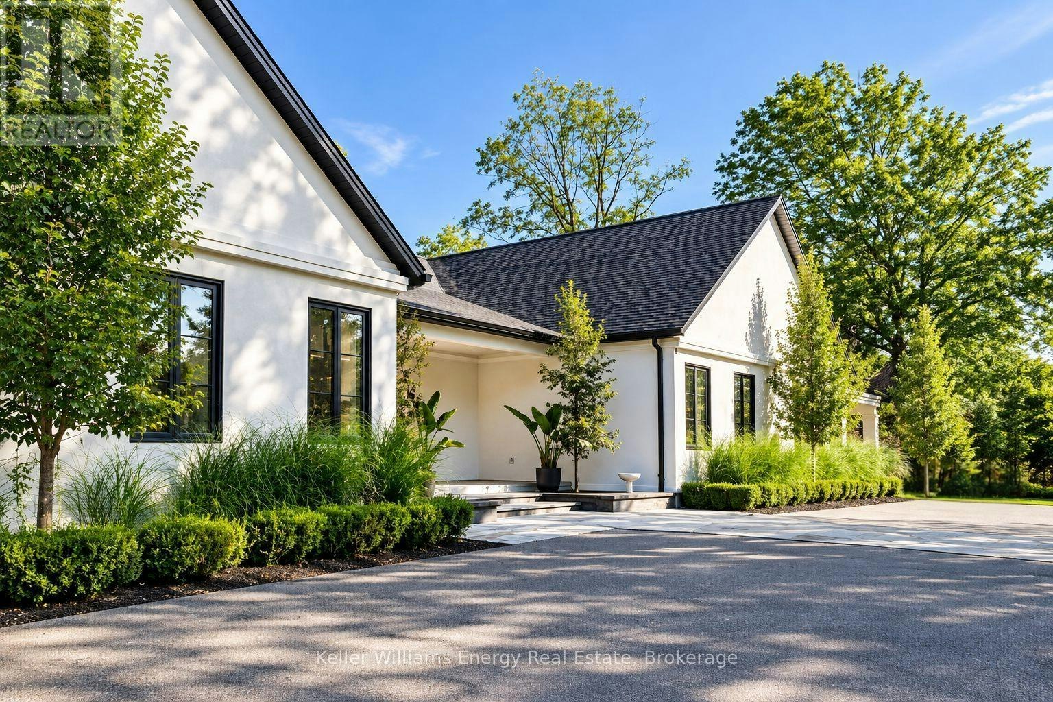 16 Metcalf Street, Clarington, ON, L1B 0H4