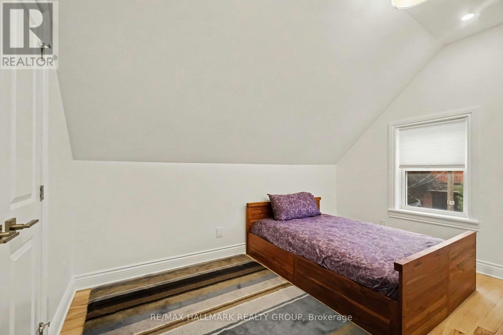 58 Concord Street N, Ottawa, ON, K1S 0Y6 - 19