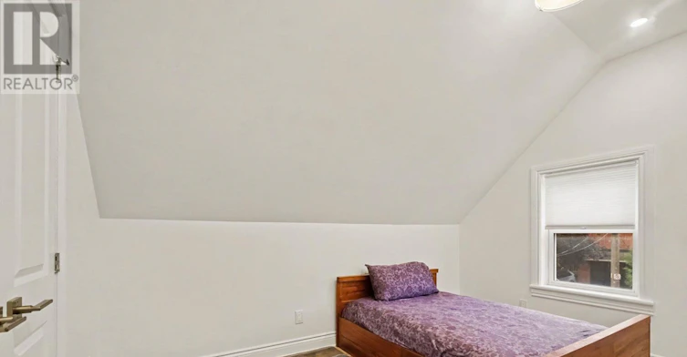 58 Concord Street N, Ottawa, ON, K1S 0Y6 - 19