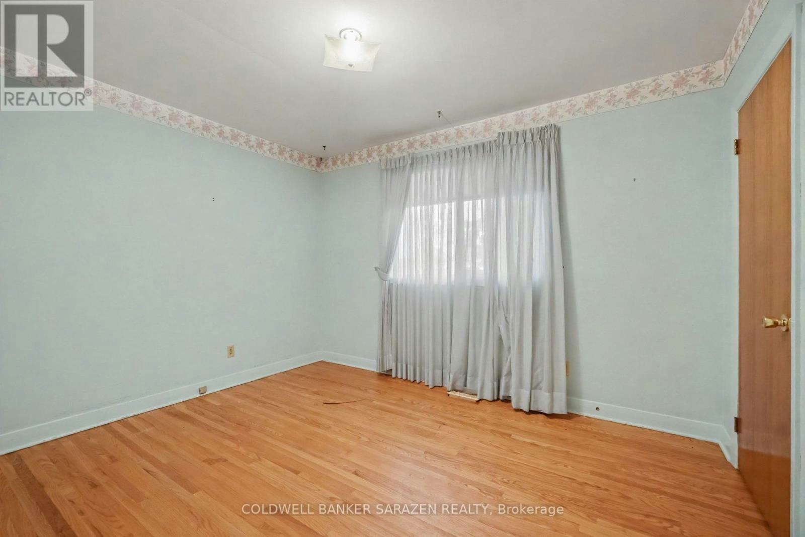 23 Elma Street, Ottawa, ON, K1T 3W8 - 10