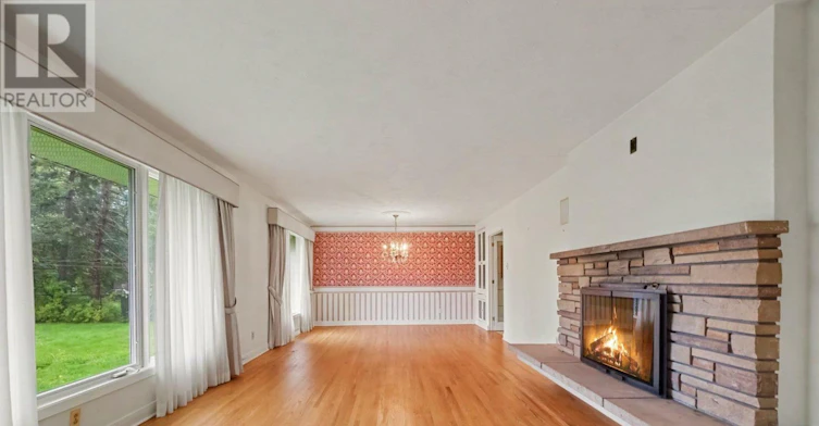 23 Elma Street, Ottawa, ON, K1T 3W8 - 3