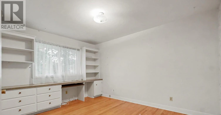 23 Elma Street, Ottawa, ON, K1T 3W8 - 8