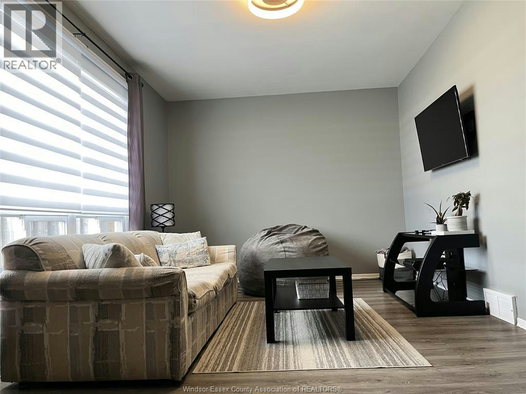 26-5420 Lassaline, Windsor, ON, N8T 1A8 - 3