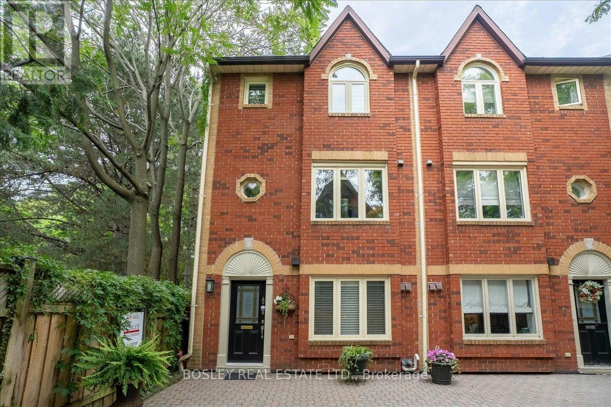 11-18 Doncrest Road, Toronto, ON, M4K 1R8