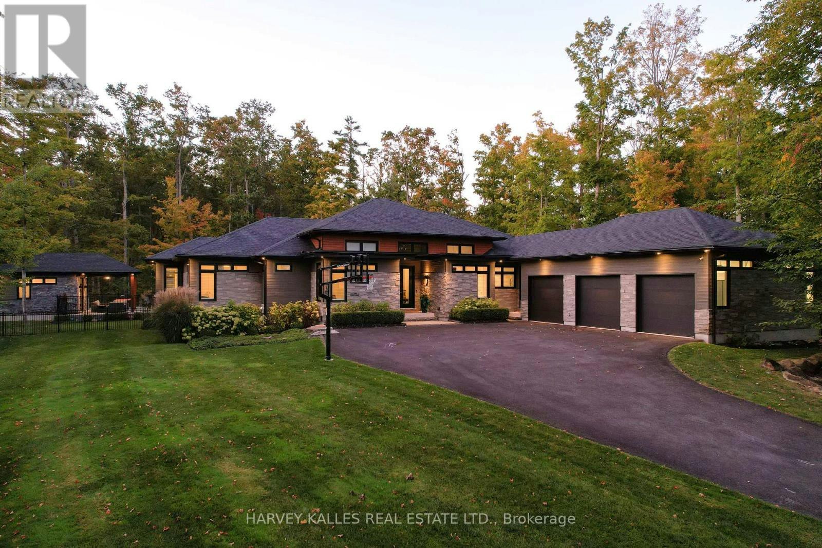 42 Windfield Drive W, Oro-Medonte, ON, L0L 2L0