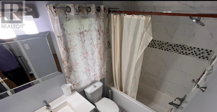 6 Roehampton Crescent W, Brampton, ON, L6Y 2R4 - 13