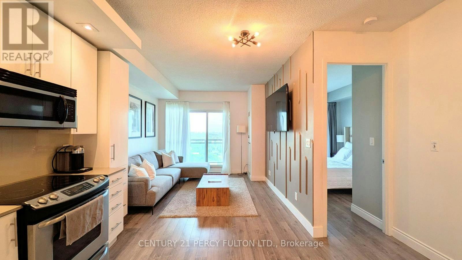 2634-165 Legion Road N, Toronto, ON, M8Y 0B3 - 3