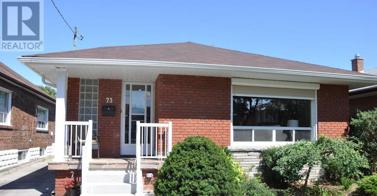 C-73 Gort Avenue, Toronto, ON, M8W 3Y9