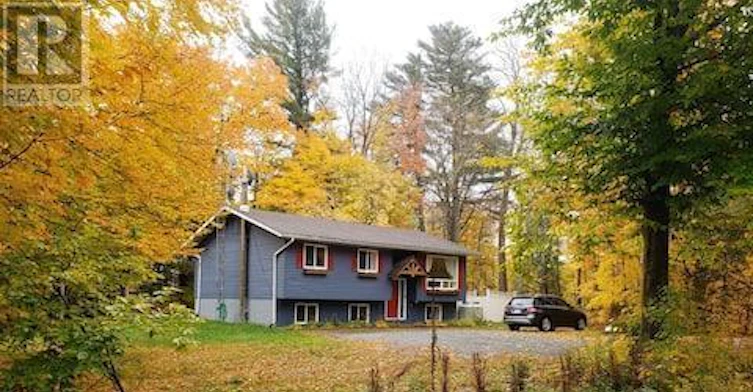 1-879 Stephenson Road E, Huntsville, ON, P0B 1L0