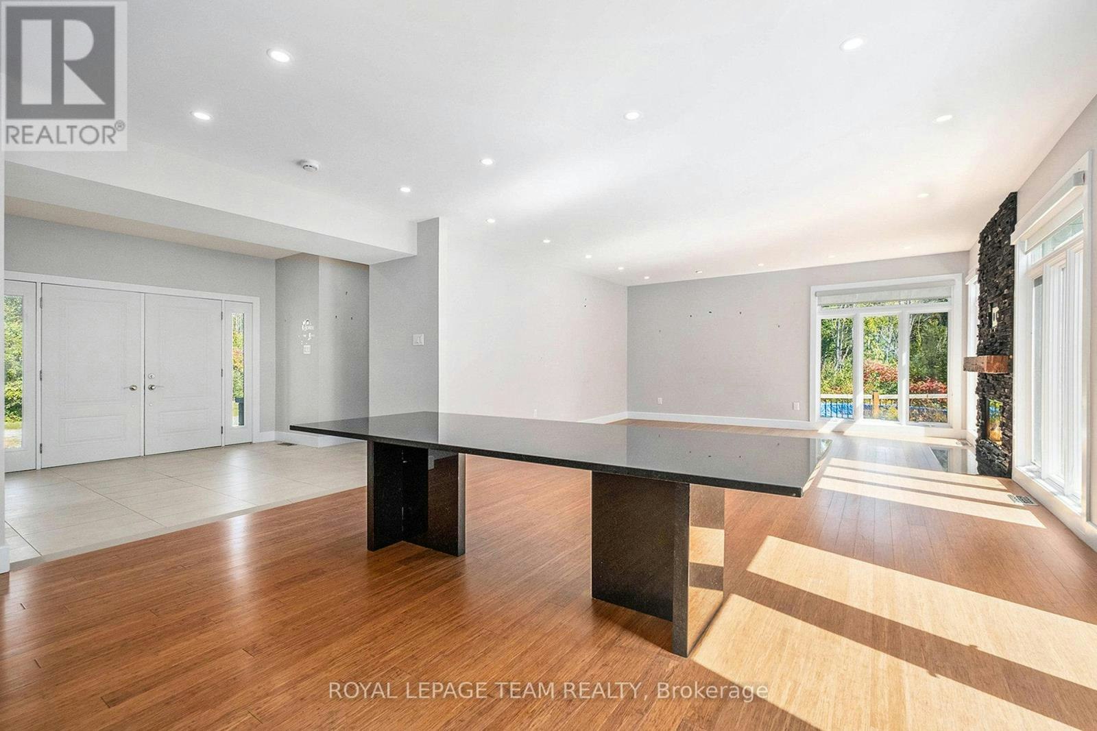 896 Corktown Road, Merrickville, ON, K0G 1N0 - 9